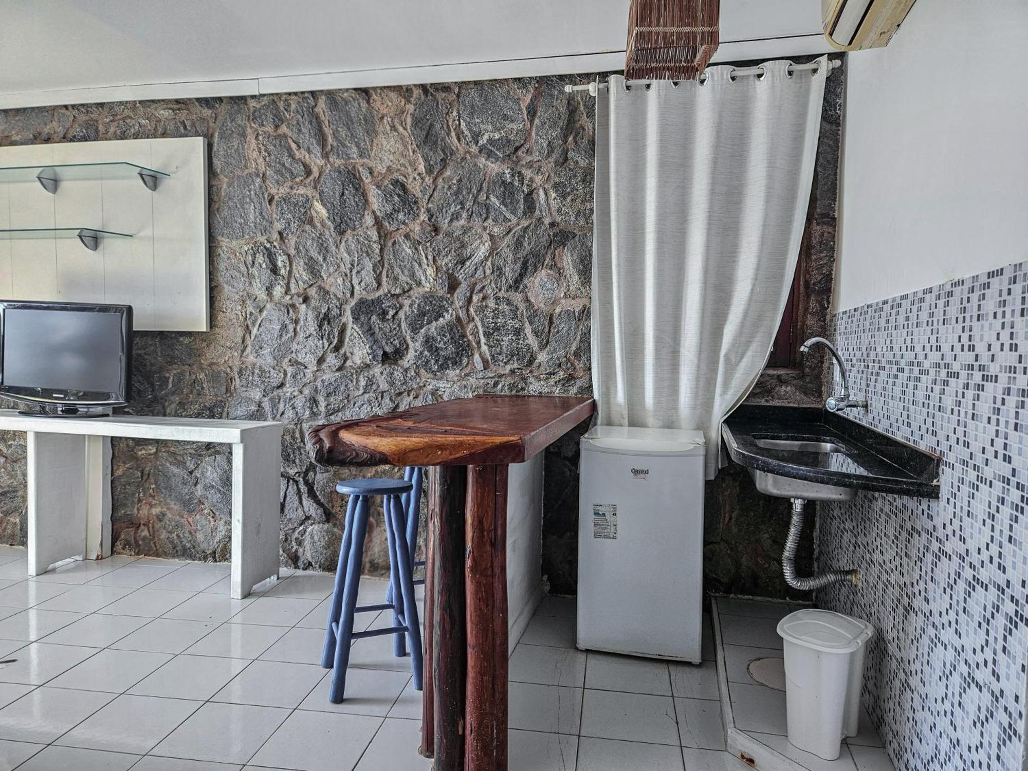 Bella Vista Ocean View Hotel Búzios Eksteriør billede A typical studio apartment in Brazil
